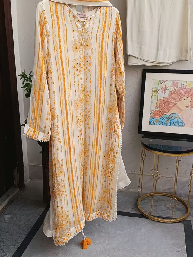 White and mustard embroidered kurta